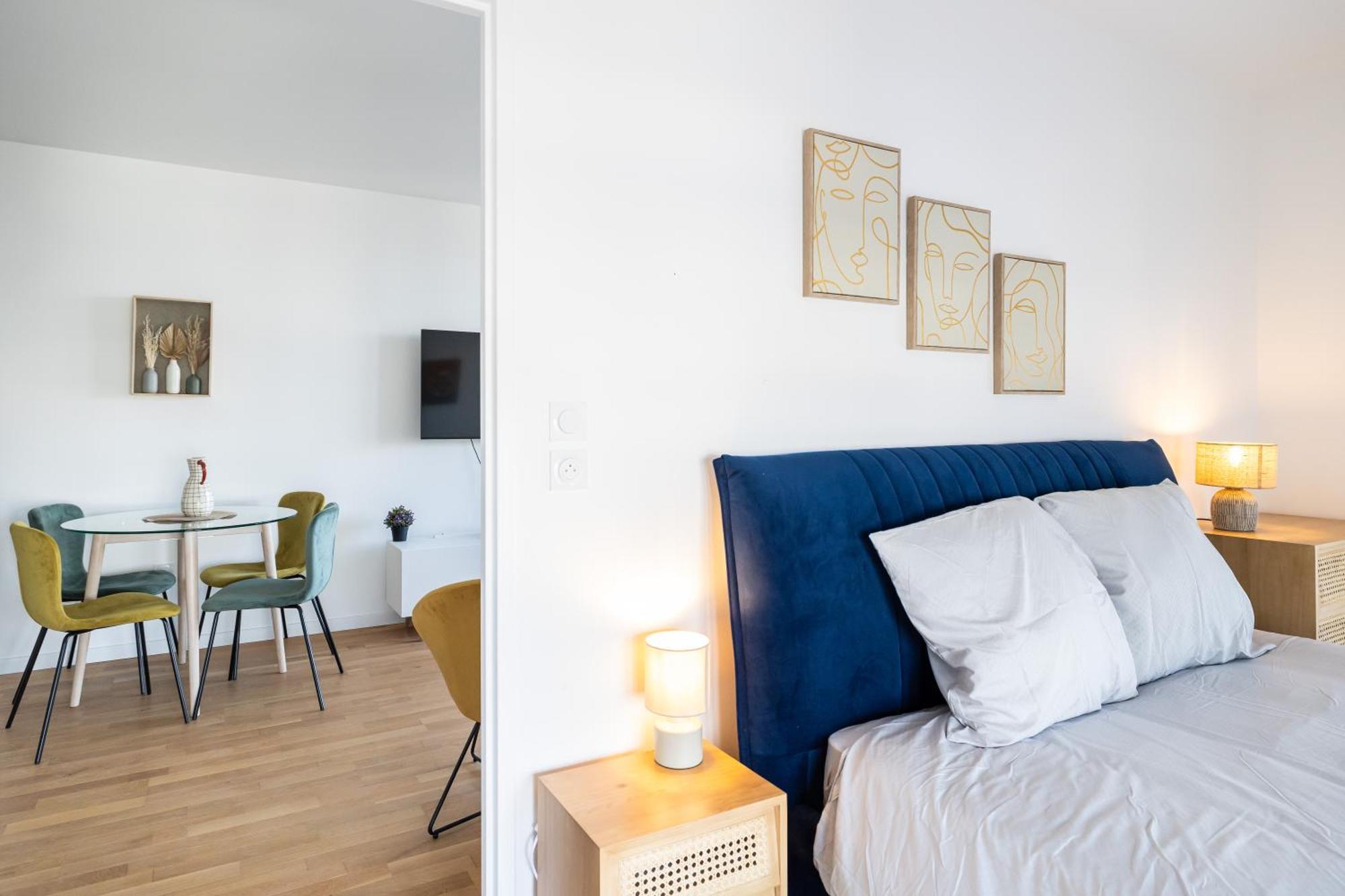 Dolce Sarah Apartment Asnières